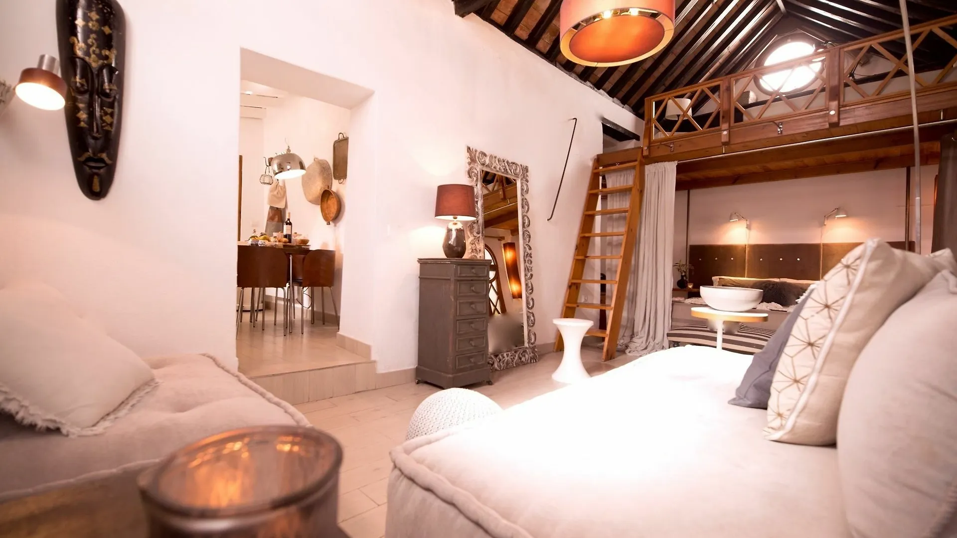 Aparthotel Koala Tarifa location